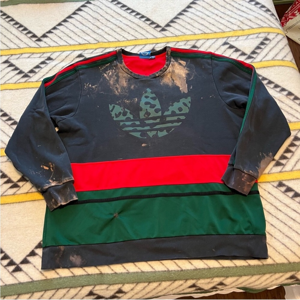 Adidas Original Trefoil crewneck sweatshirt bleached distressed Size XXL